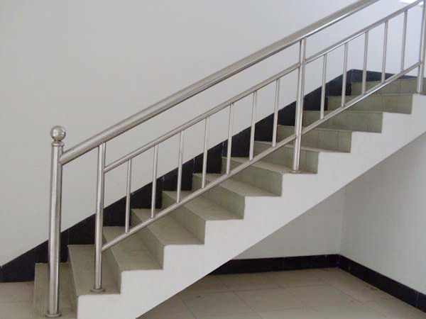 不锈钢楼梯护栏